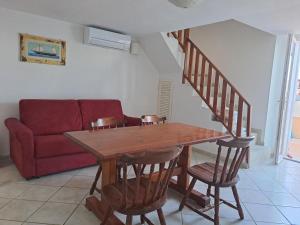 Casa Palmarola
