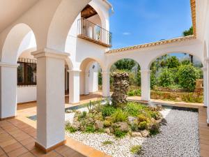 Bohemian House by NRAS