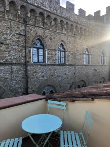 House with terrace overlooking the Bargello
