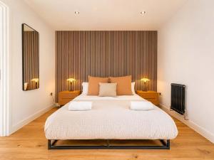 West Townhouse by CasaCity