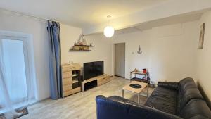 The Anchor Apartment