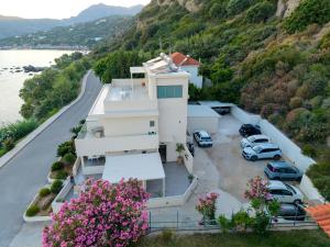 Skinos Apartments