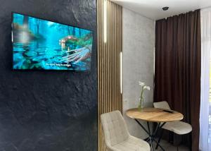 Готель River House