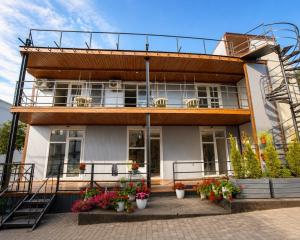 Silveroks Sea Apartments
