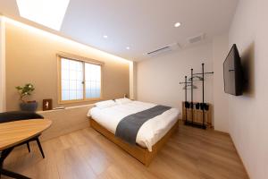 Avid Ueno Residence