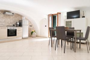 Montesantogroup Apartments