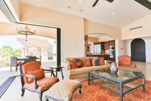 Diamante Cabo-Family-Friends-Golf-Relax