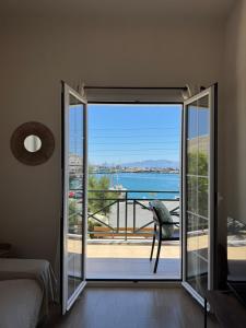 Yakinthos Port View Apartment Central Pothia Kalymnos