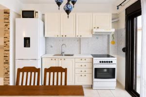 PROPERSTAY 124 I Dryades Pool Retreat Pefkochori