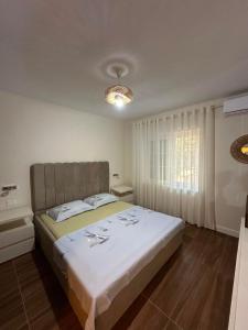 Sea & Mountain Lukove Apartment