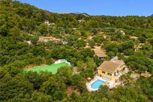 Villa La Coma by Sealand Villas
