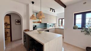 AP231 - Capistrano Playa 611