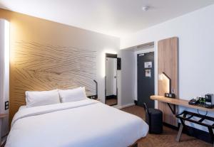 B&B HOTEL Lille Villeneuve dAscq Grand Stade 3 étoiles