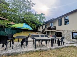 The Byala Escape, Private Villa with Bar & Hot Tub