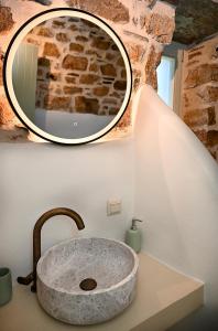 Koumaros Cycladic Suites