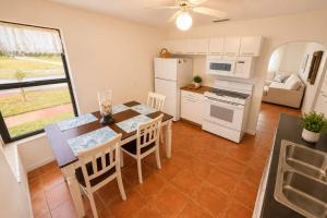 Navigate Stays GEM in Heart of Hallandale Beach FL