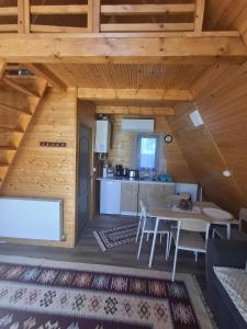Cabanele Avoca