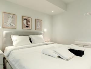 Boutique Riviera Stay in Voula Center