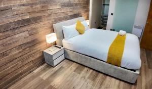 DeeLuxe Apartment - Luxury 2 Bedroom Apartment