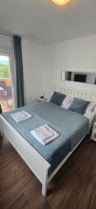 Apartment M