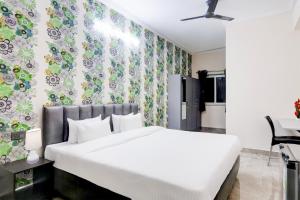Palette - HOTEL STAR GRANDEUR