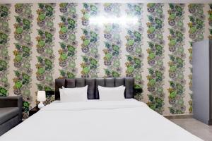 Palette - HOTEL STAR GRANDEUR