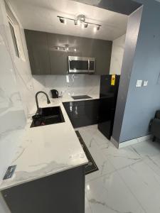 Luxury at Sandcastle 2bed 2bath apartment