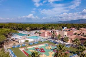 Chalet in a 5-star resort with swimming pool