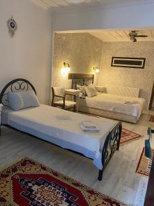 Akropolis Hotel