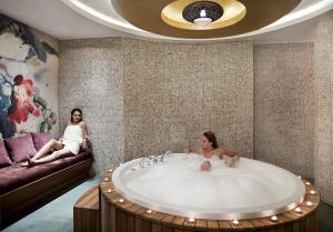 Hiper Suites Residance