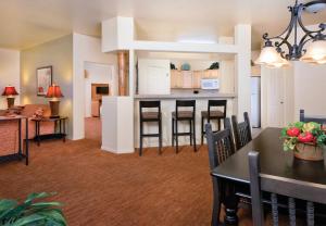 Wyndham Rancho Vistoso Two 2BR Apartments