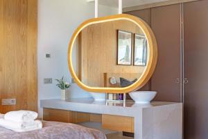Luxury 2BR Retreat with Private Plunge Pool - Casa Aura