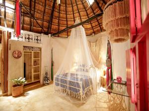 Hotel and Museum Aldea Maya Toktli Orígenes - Pool, Wifi Starlink & Mayan House Museum Tour