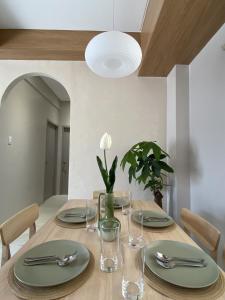 J-Stays 2BR Beach Condo at Seafront Residences