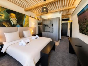 Auberge Nostradamus, Appartement 3
