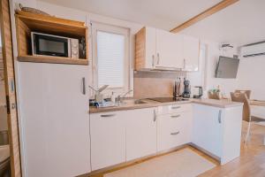 Luxury Floating Sea House Star Line - with Jacuzzi - Marina Portorož