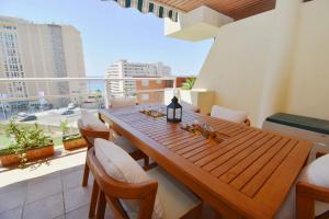 Beach 3br Pool Parking Sleeps 7
