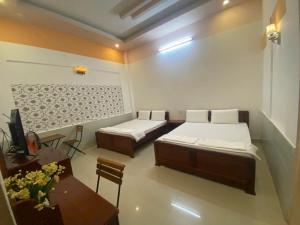 Khách sạn Chí Anh