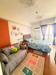 Modern 1br condo Fully Furnished Sunset View Sonora garden Residence