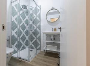 Amplio alojamiento reformado en Oviedo, ideal para familias y grupos