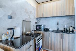 Modern 2BR Family Apt In Ngara #Near CBD #Free WiFi #Free Parking