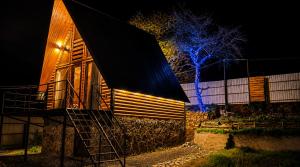Blue Night Cottage near Gori
