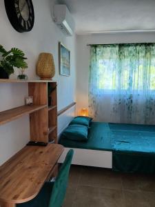 Studio Verde with swimming pool