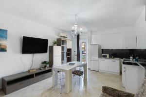 Apartments Mirosa