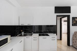 Apartments Mirosa