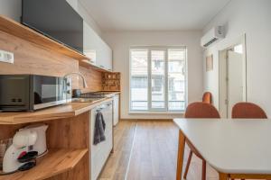 Elegant 1BDRM in Prime Location
