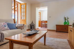 Casa das Ginjas, By OP