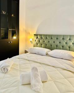 Pink Pineapple Hostel