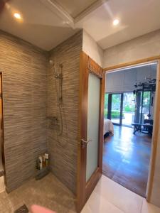 Stone Lodge Garden Retreat