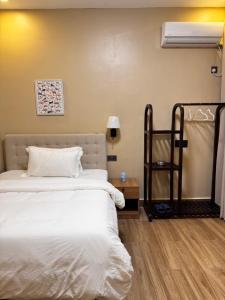 Cactus Hotel